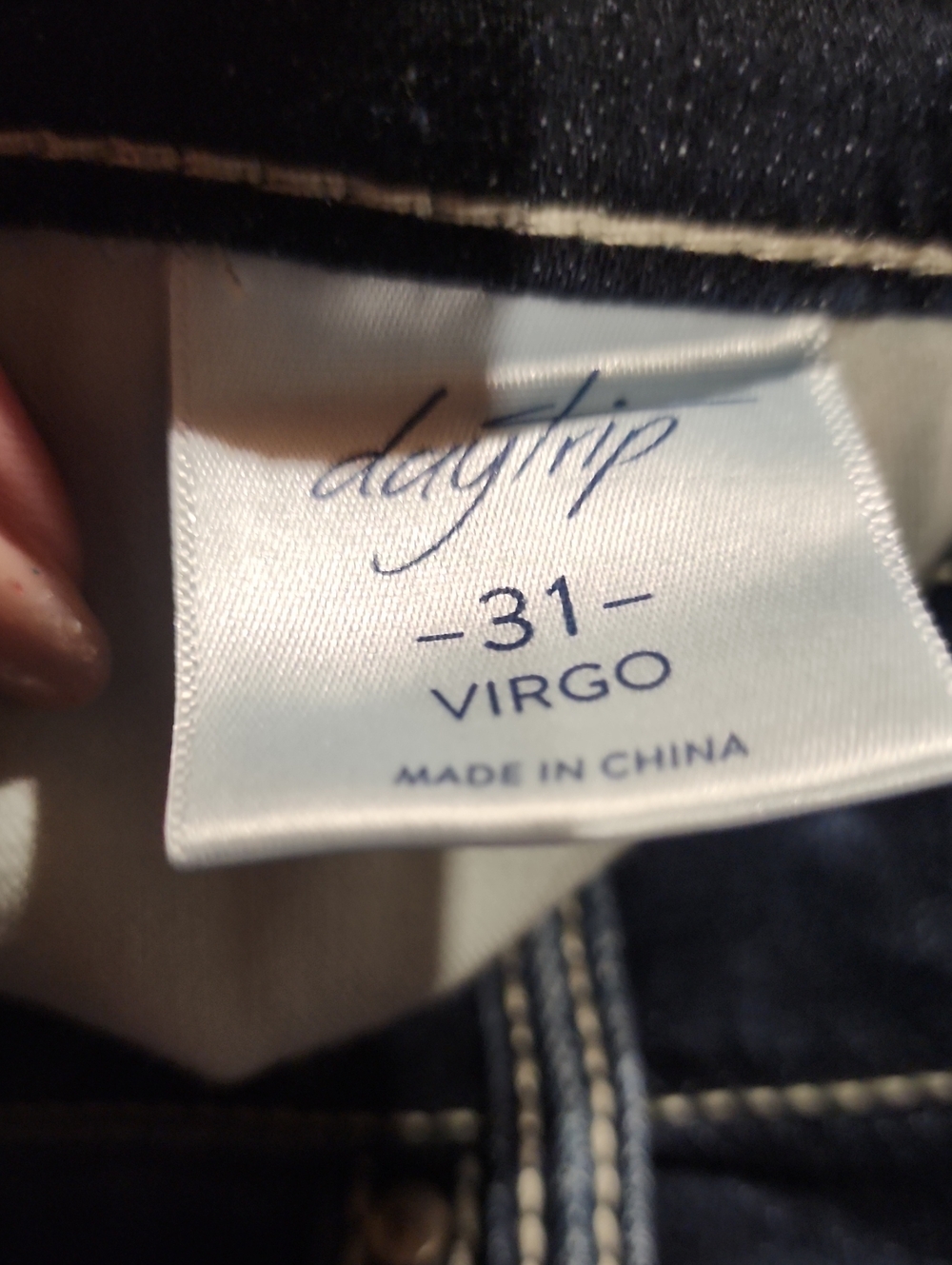 Daytrip Virgo Universal Fit Cropped Jeans NWOT Size 31 - Picture 9 of 10